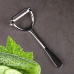 ⁦Potato Vegetable Peeler for Kitchen, Stainless Steel Y-Shaped Rotating Peeler with Ergonomic Non-Slip Handle, Household Fruit Peeler,…⁩ - الصورة ⁦5⁩