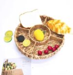 ⁦Generic Handwoven Wicker Serving Plate, 5-Section, Round Snack and Fruit Organiser .⁩ - الصورة ⁦2⁩