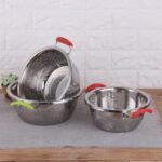 ⁦Stainless Steel Colander Rice Washing Bowl Basket Rice Sieve Colander Kitchen Strainer Drainer Set with Handle (3 PCS Set)⁩ - الصورة ⁦5⁩