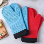 ⁦Silicone Thermal Gloves Long Padded Inside Heavy Material Silicone Outer Fabric Inner Heat Resistant Multicolor⁩ - الصورة ⁦3⁩