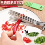Smart Herb & Vegetable Scissors – Practical Kitchen Garden Tool with 5 Powerful Blades for Cutting Fresh Herbs and Leafy Vegetables with Residue Removal Comb (1 Pack) - Image 7